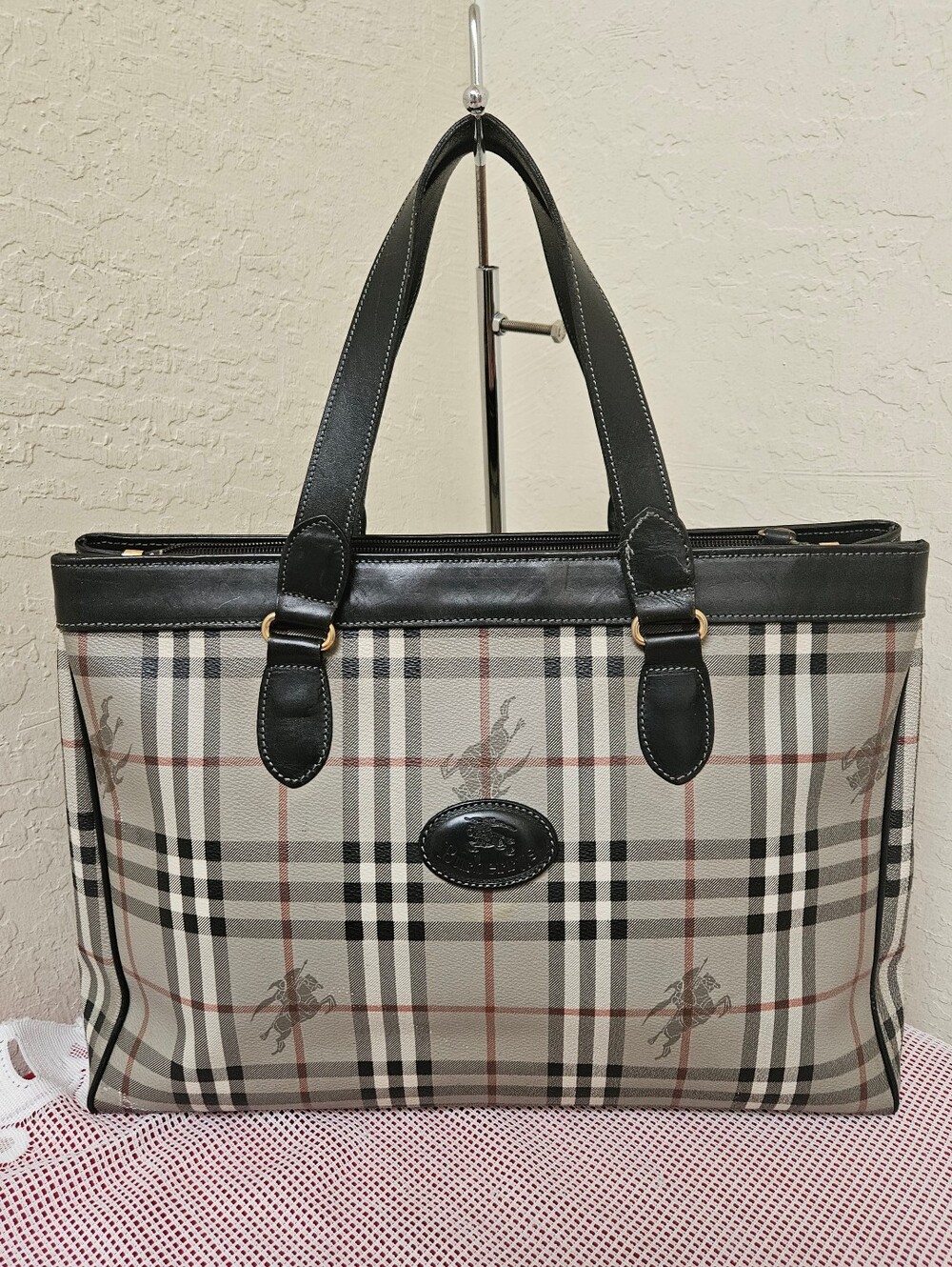 Burberry's Check Handbag Vintage Satchel AUTHENTIC